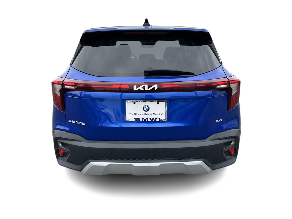 Thumbnail: 2024 Kia Seltos - 3