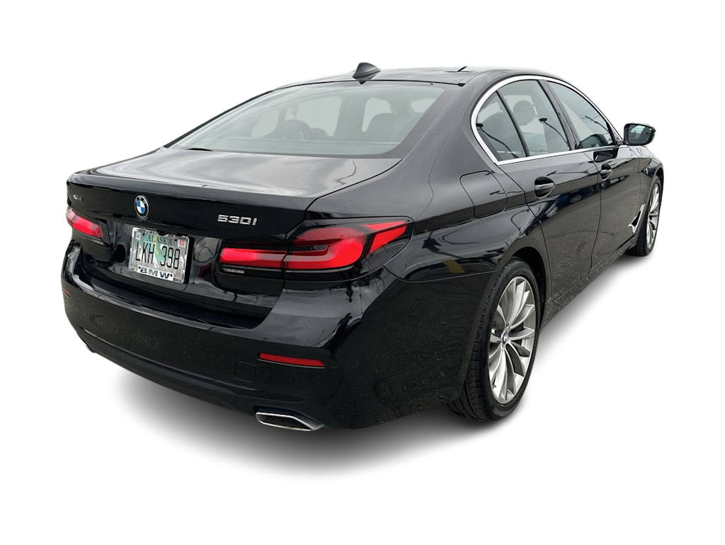 2023 BMW 5 Series 530xi 23