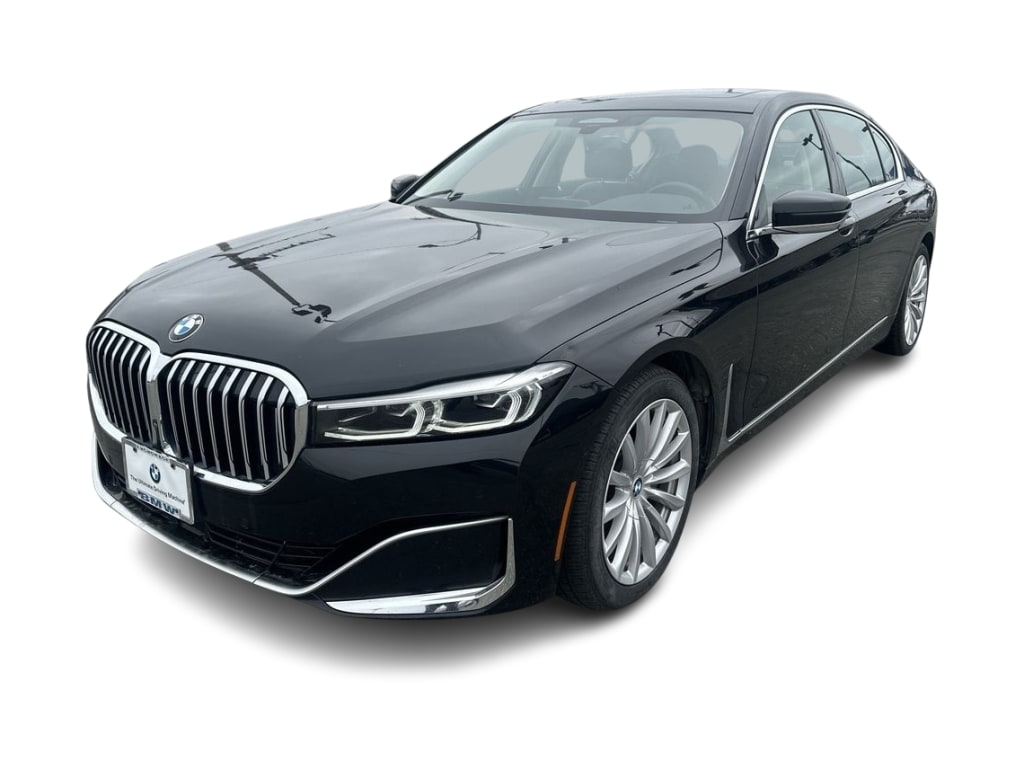 Used 2022 BMW 7 Series 740i with VIN WBA7T4C02NCJ50901 for sale in Medford, OR