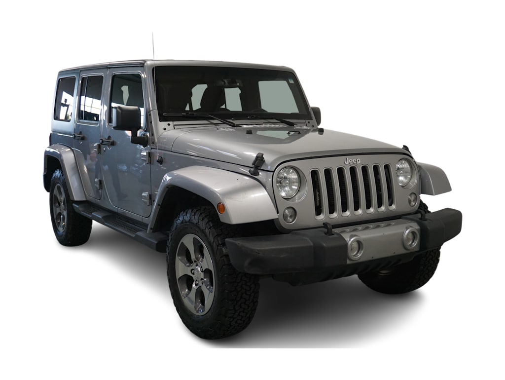 2018 Jeep Wrangler Unlimited Sahara 17