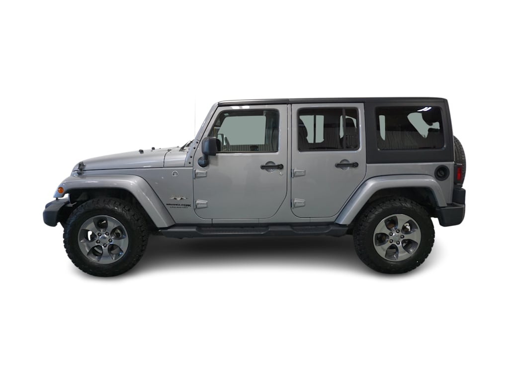 2018 Jeep Wrangler Unlimited Sahara 3