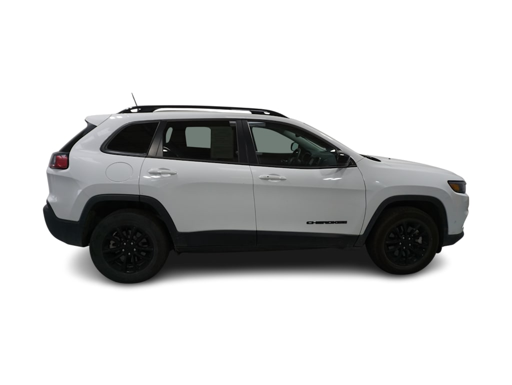 Thumbnail: 2023 Jeep Cherokee - 16