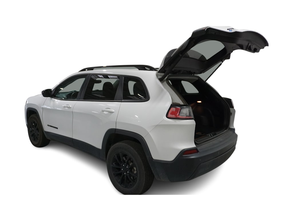 Thumbnail: 2023 Jeep Cherokee - 14