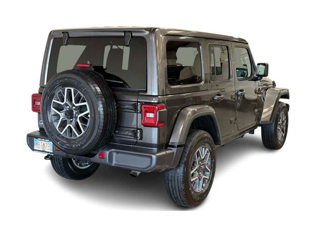 Thumbnail: 2025 Jeep Wrangler - 17