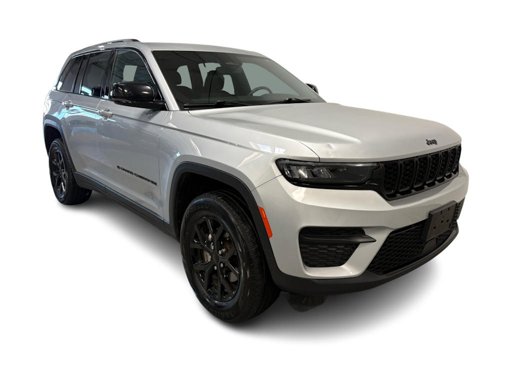 Thumbnail: 2024 Jeep Grand Cherokee - 16