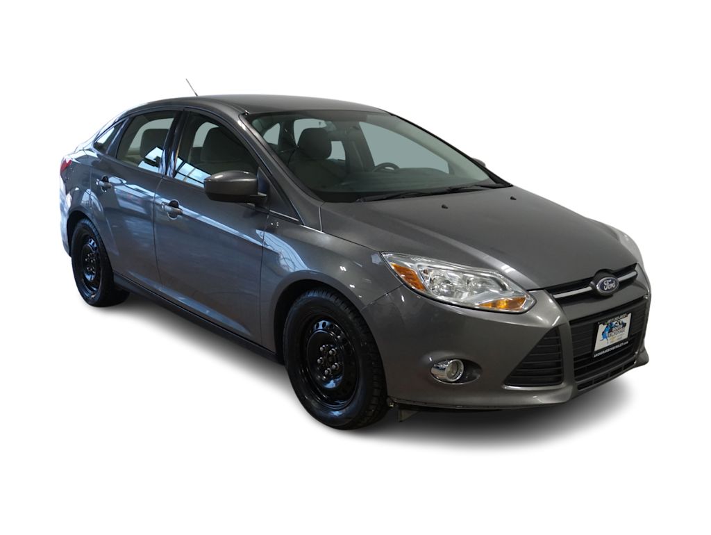 2012 Ford Focus SE 17