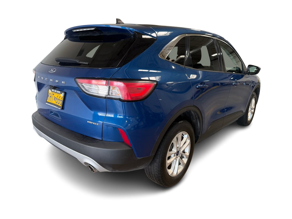 Thumbnail: 2022 Ford Escape - 13