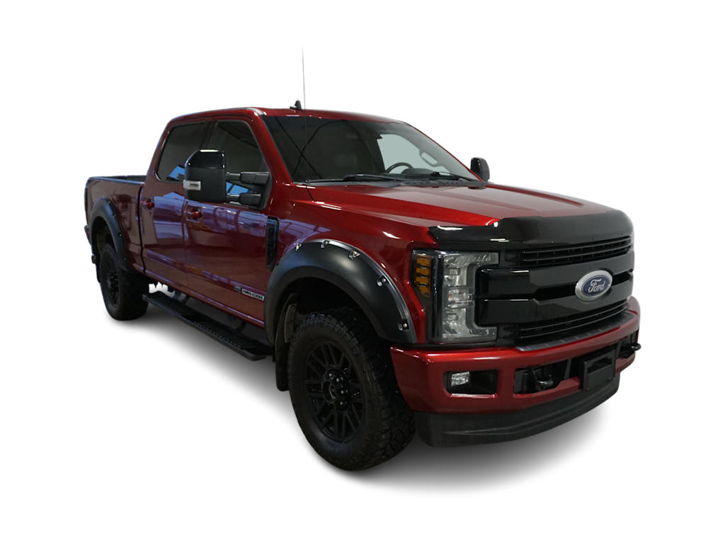 2019 Ford F-350 Lariat 17