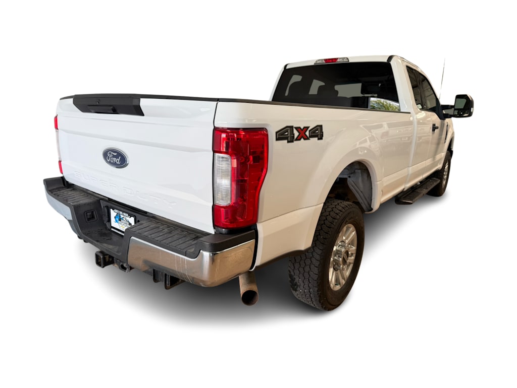 Thumbnail: 2019 Ford F-350 - 17