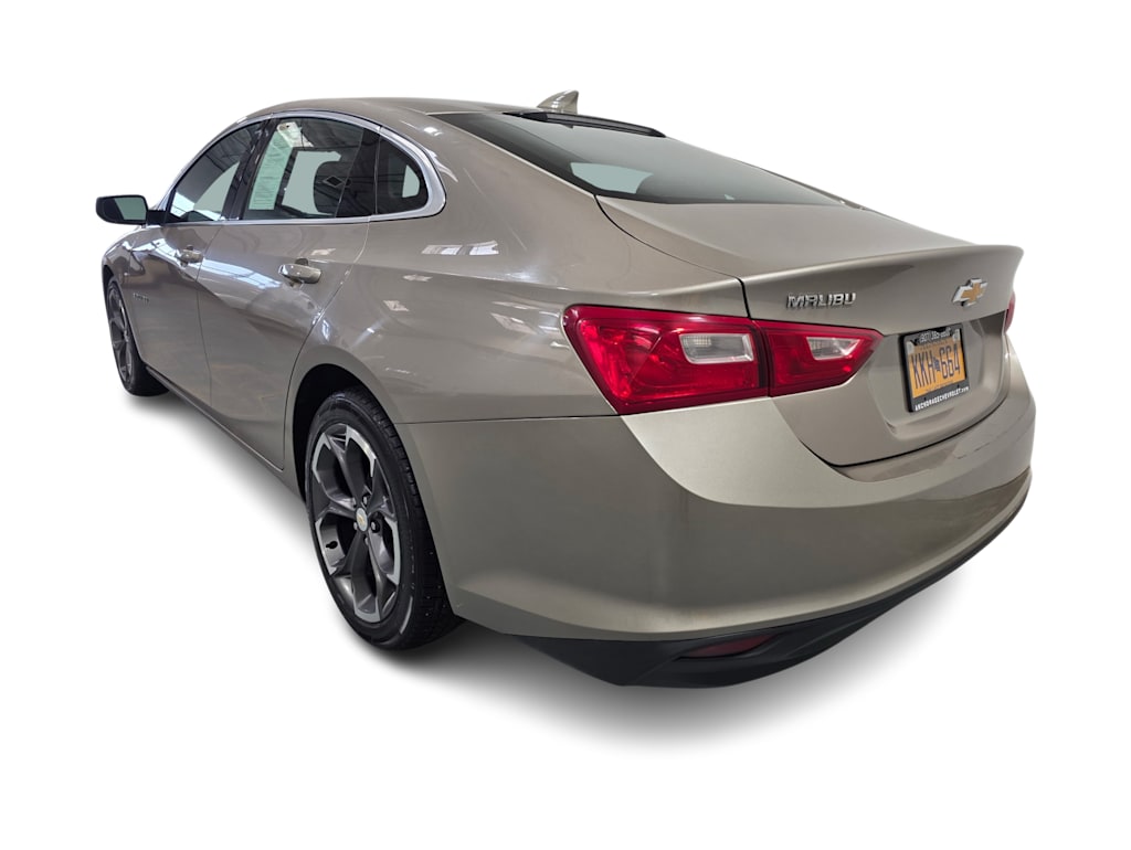 Thumbnail: 2023 Chevrolet Malibu - 4