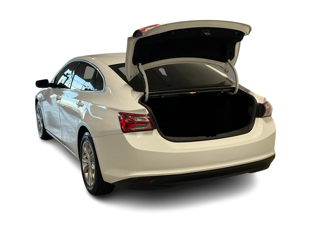 Thumbnail: 2020 Chevrolet Malibu - 13
