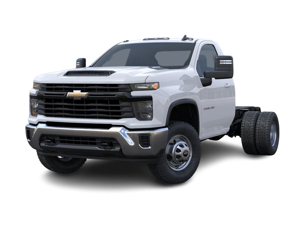 Thumbnail: 2026 Chevrolet Silverado 3500 - 14
