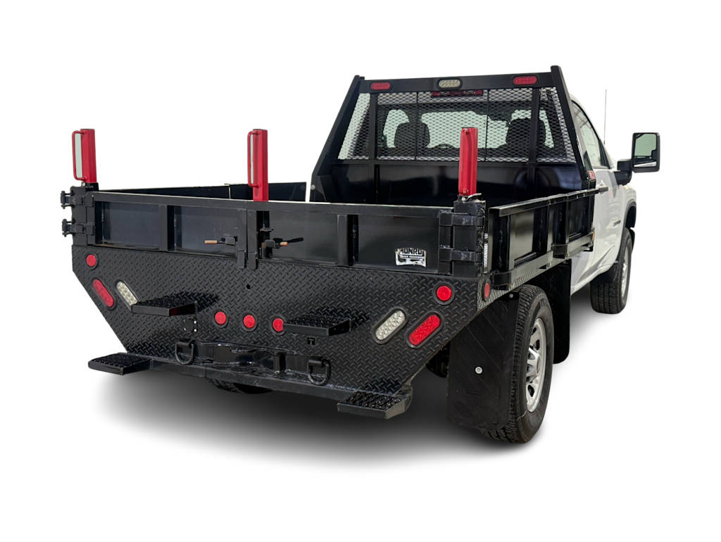 Thumbnail: 2025 Chevrolet Silverado 3500 - 17
