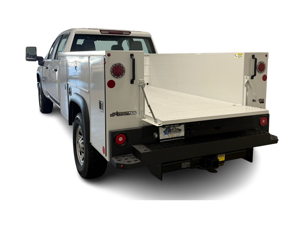 Thumbnail: 2026 Chevrolet Silverado 3500 - 15