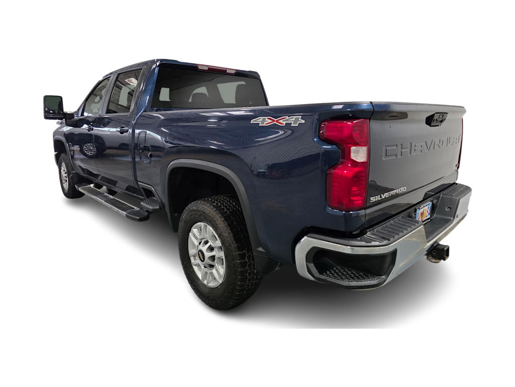 Thumbnail: 2022 Chevrolet Silverado 2500 - 4