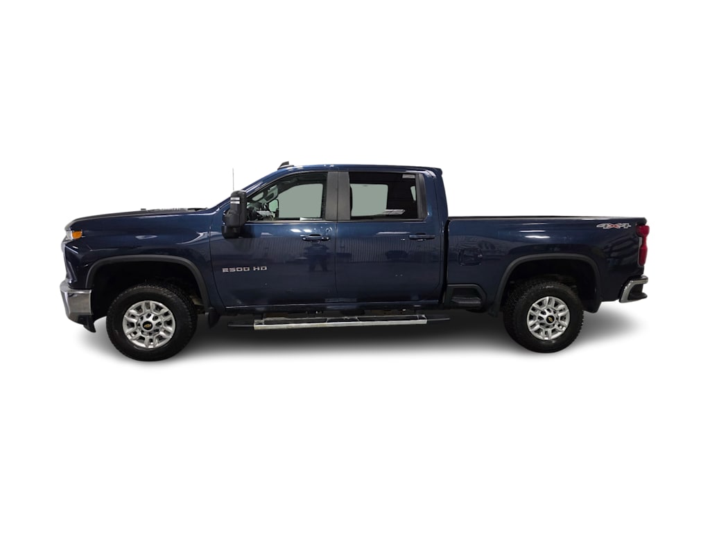 Thumbnail: 2022 Chevrolet Silverado 2500 - 3