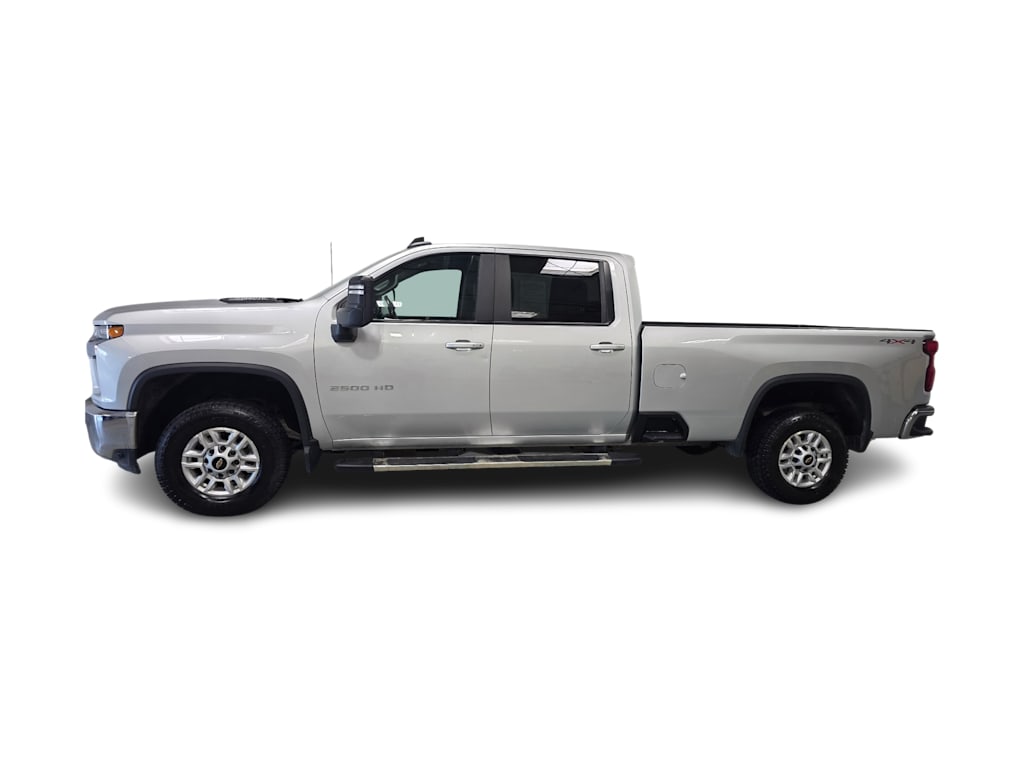 Thumbnail: 2022 Chevrolet Silverado 2500 - 3