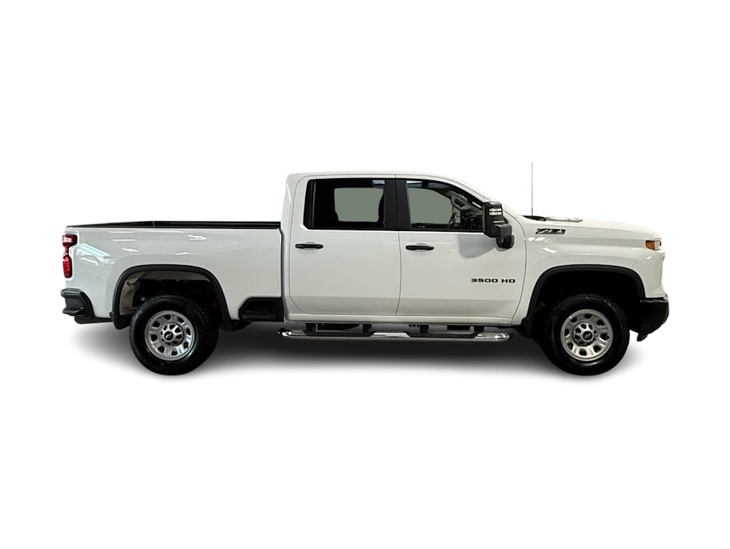 Thumbnail: 2024 Chevrolet Silverado 3500 - 16