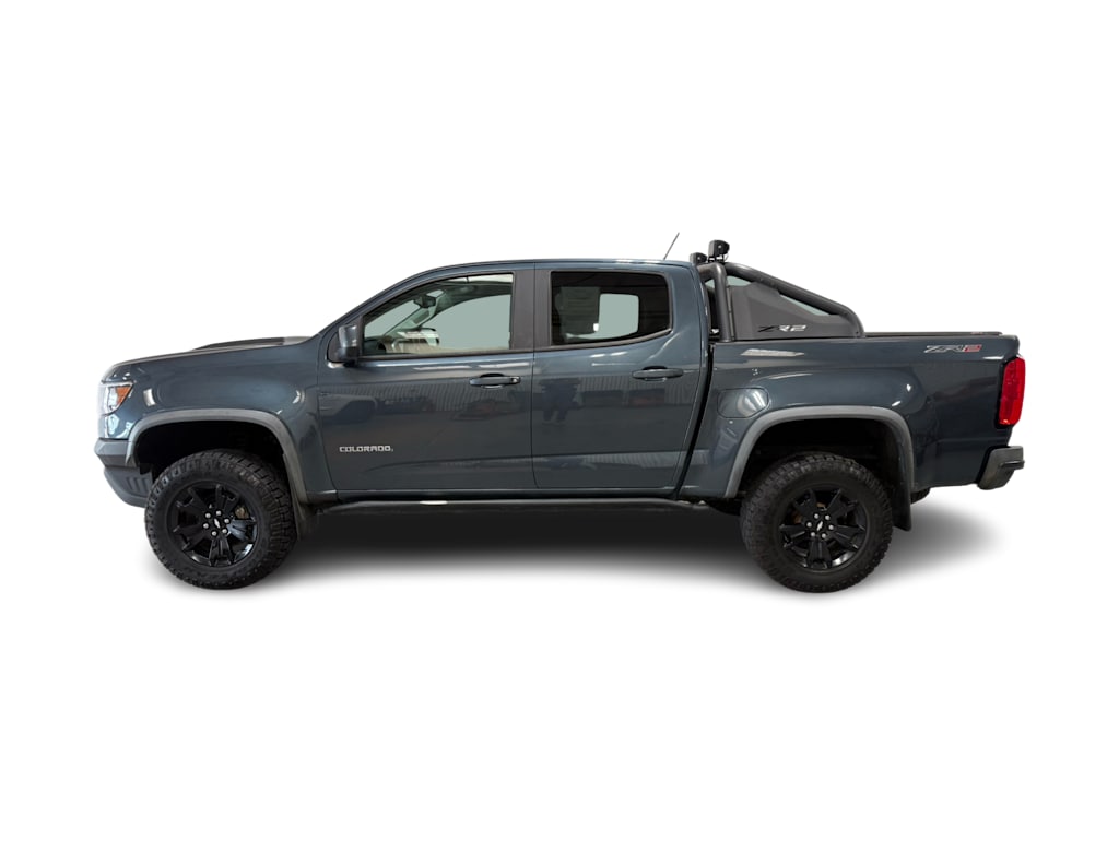 Thumbnail: 2019 Chevrolet Colorado - 3