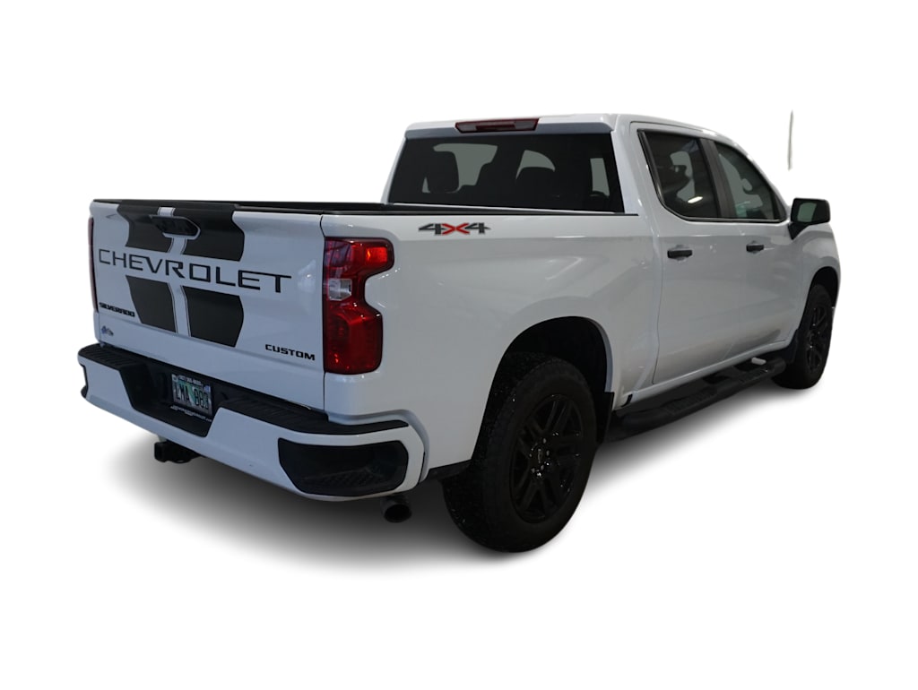 2024 Chevrolet Silverado 1500 Custom 15