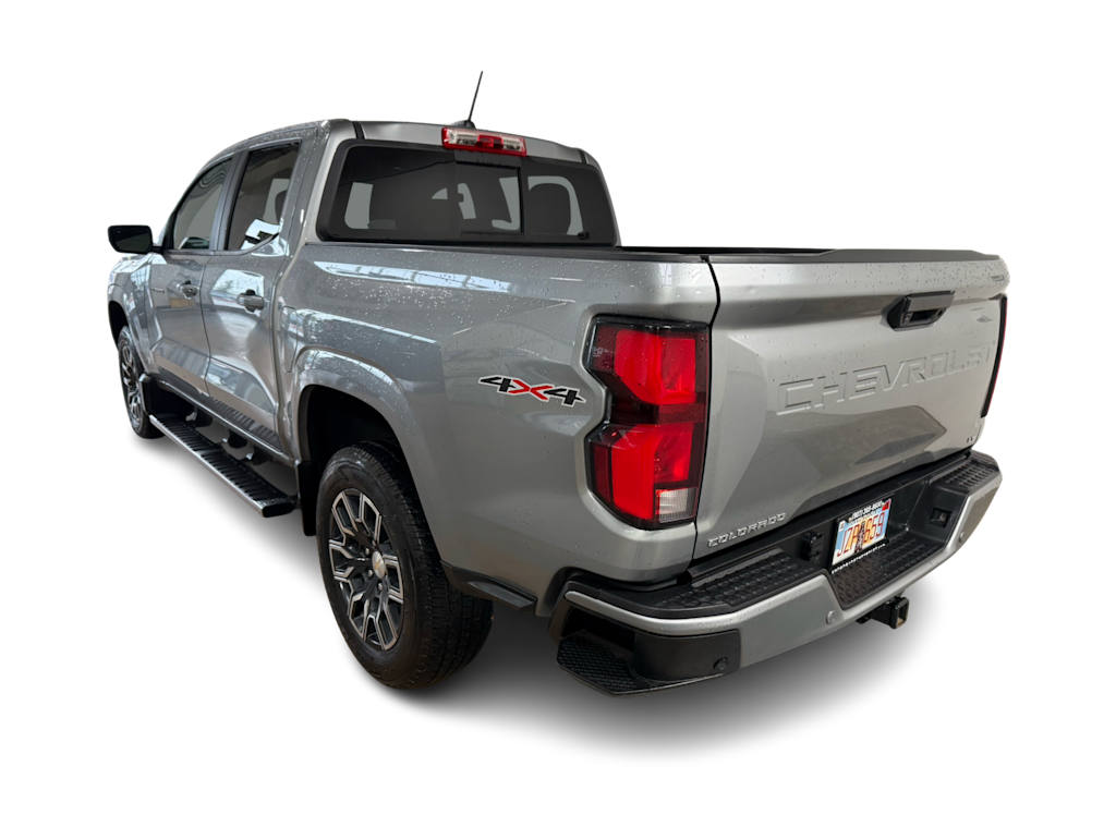 Thumbnail: 2024 Chevrolet Colorado - 4