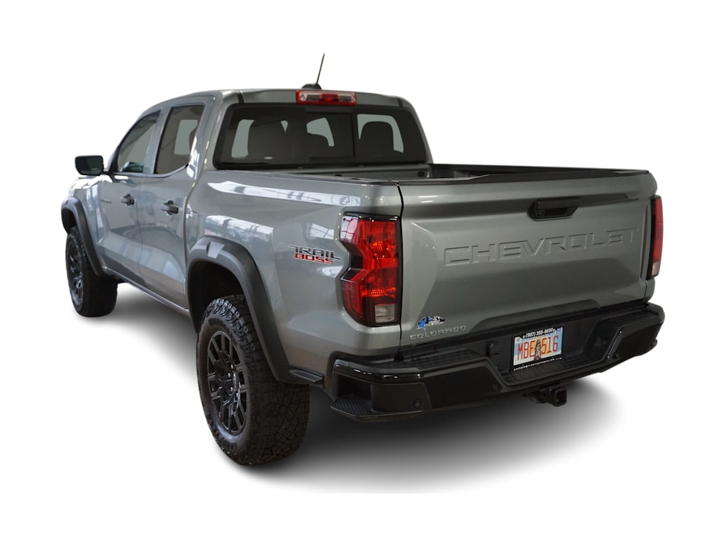 Thumbnail: 2024 Chevrolet Colorado - 4