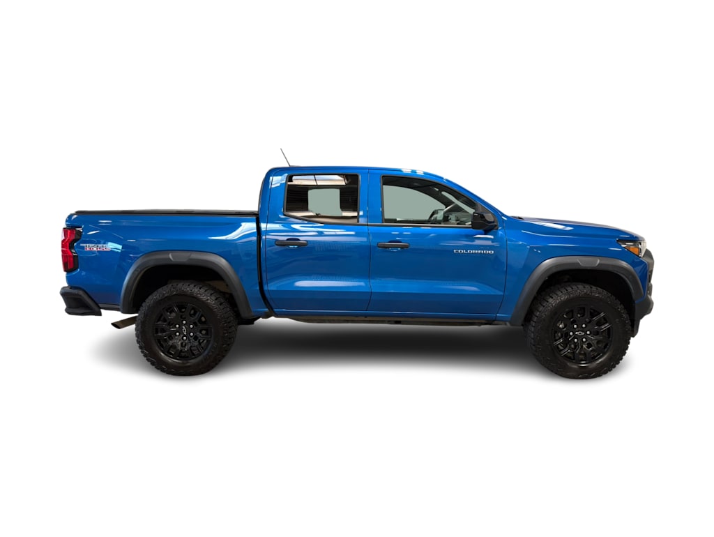Thumbnail: 2024 Chevrolet Colorado - 17