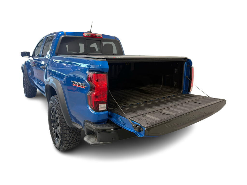 Thumbnail: 2024 Chevrolet Colorado - 16