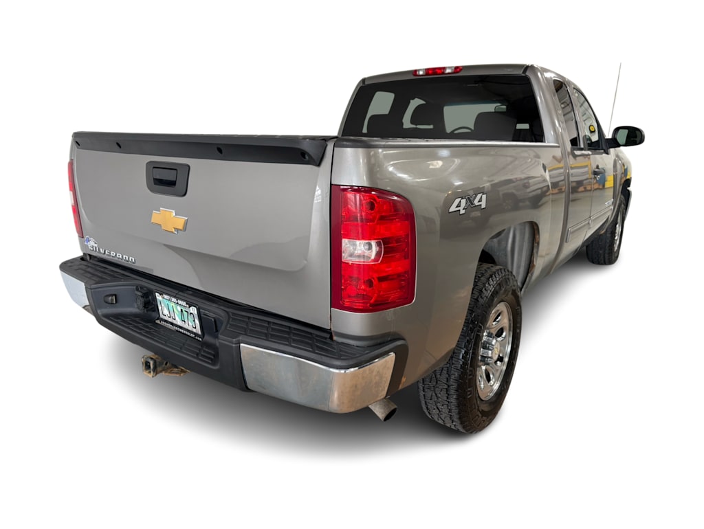 Thumbnail: 2013 Chevrolet Silverado 1500 - 18