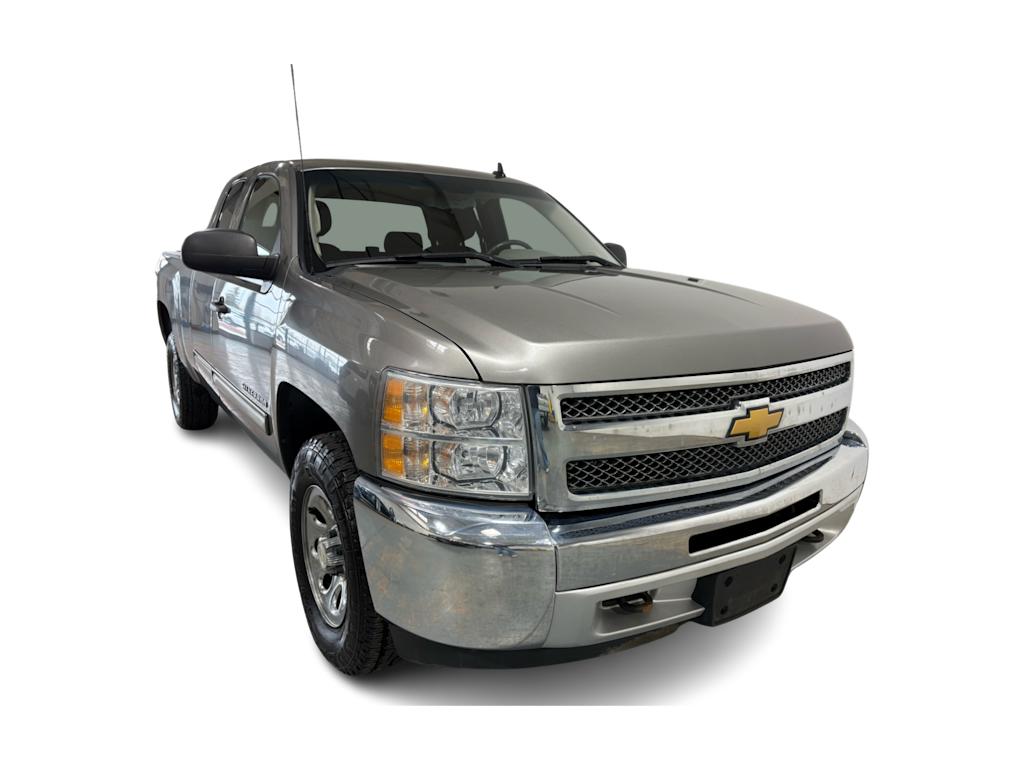 Thumbnail: 2013 Chevrolet Silverado 1500 - 17