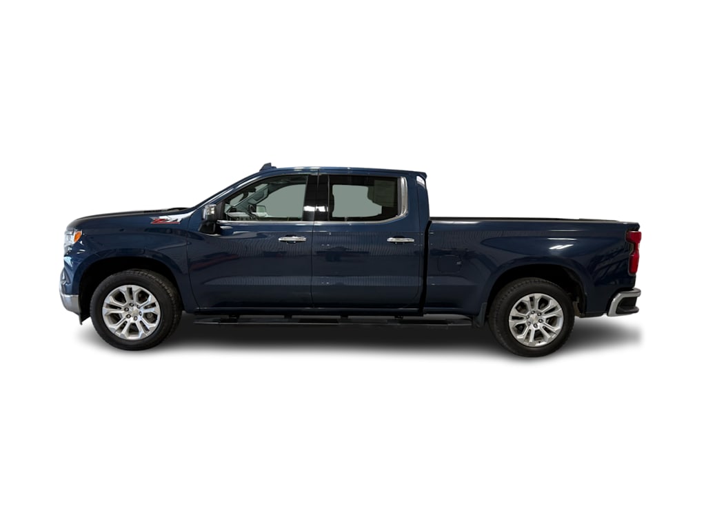Thumbnail: 2022 Chevrolet Silverado 1500 - 3