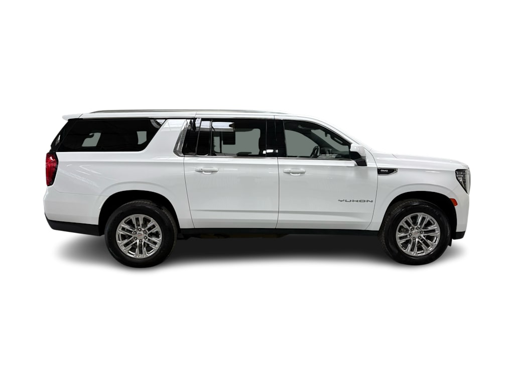 Thumbnail: 2024 GMC Yukon XL - 17