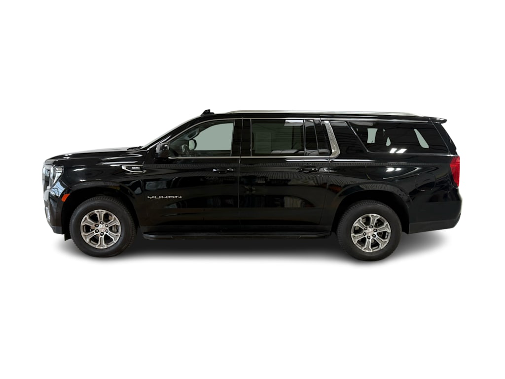 Thumbnail: 2024 GMC Yukon XL - 3