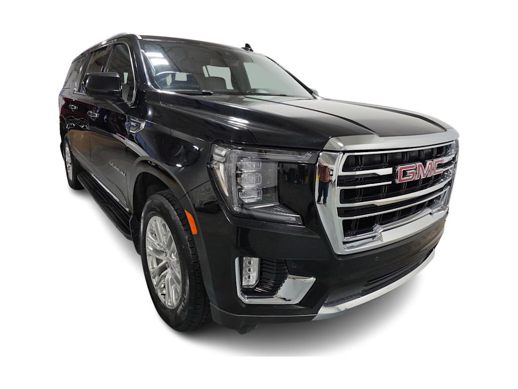 Thumbnail: 2023 GMC Yukon XL - 17