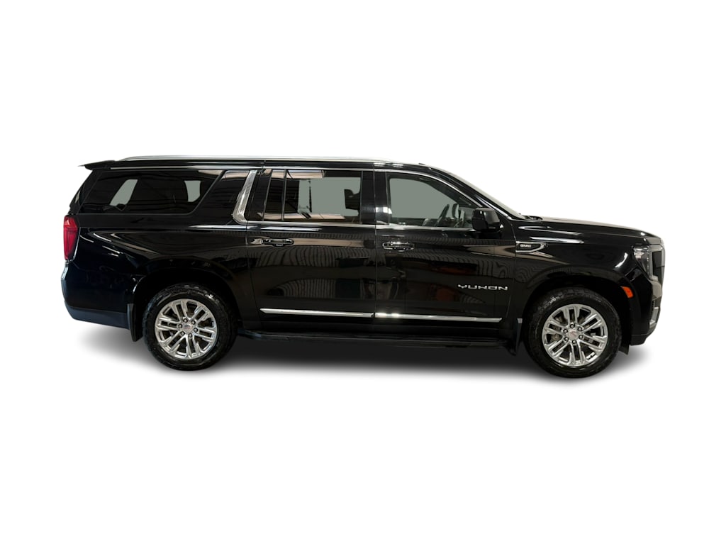 Thumbnail: 2023 GMC Yukon XL - 15