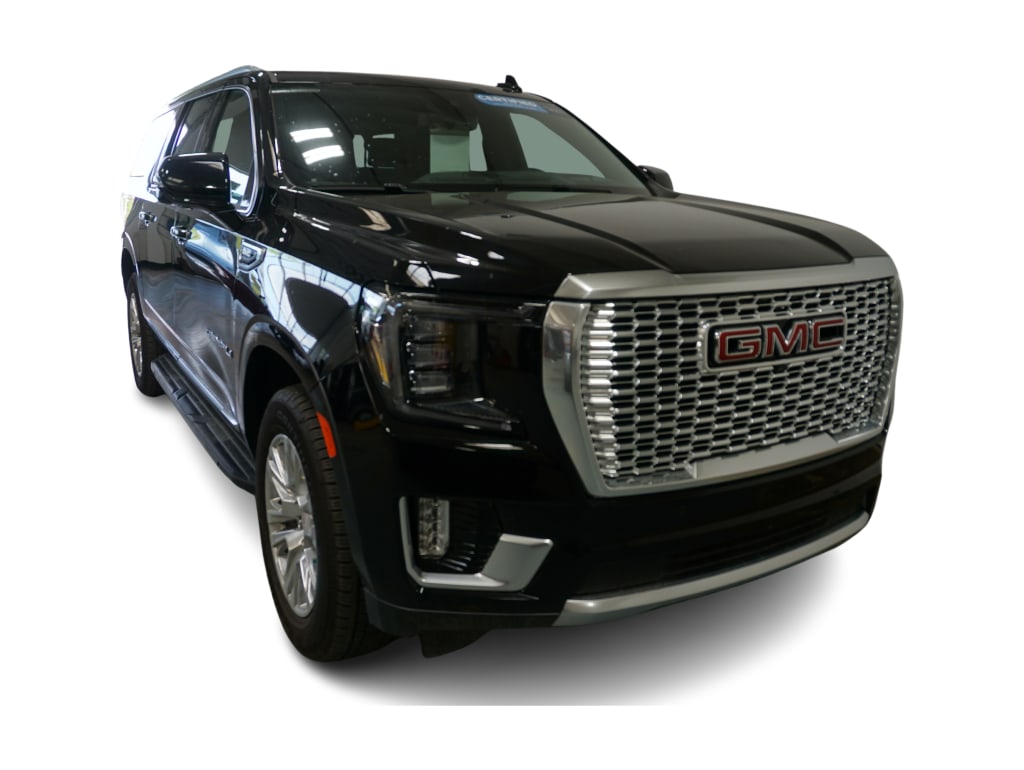 2023 GMC Yukon XL Denali 17