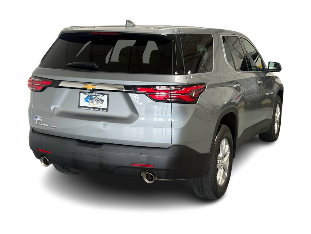 Thumbnail: 2023 Chevrolet Traverse - 15