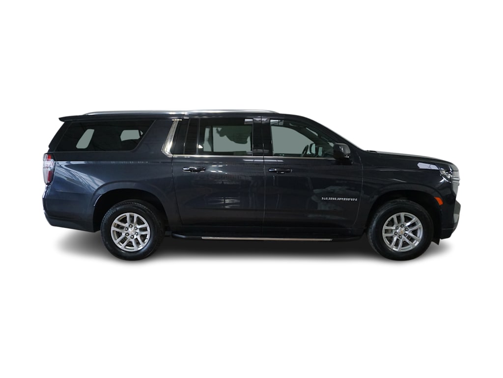 Thumbnail: 2023 Chevrolet Suburban - 16