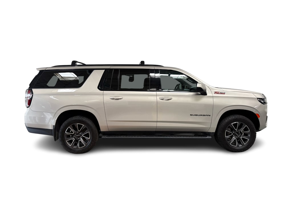 Thumbnail: 2023 Chevrolet Suburban - 16