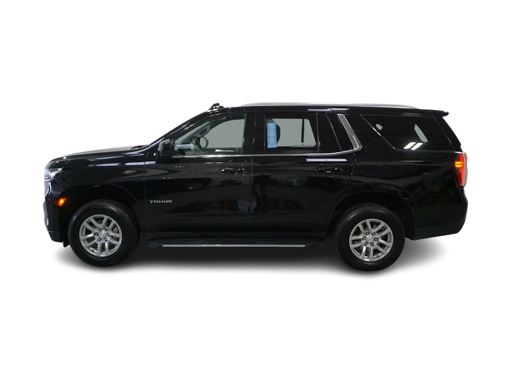 Thumbnail: 2023 Chevrolet Tahoe - 4