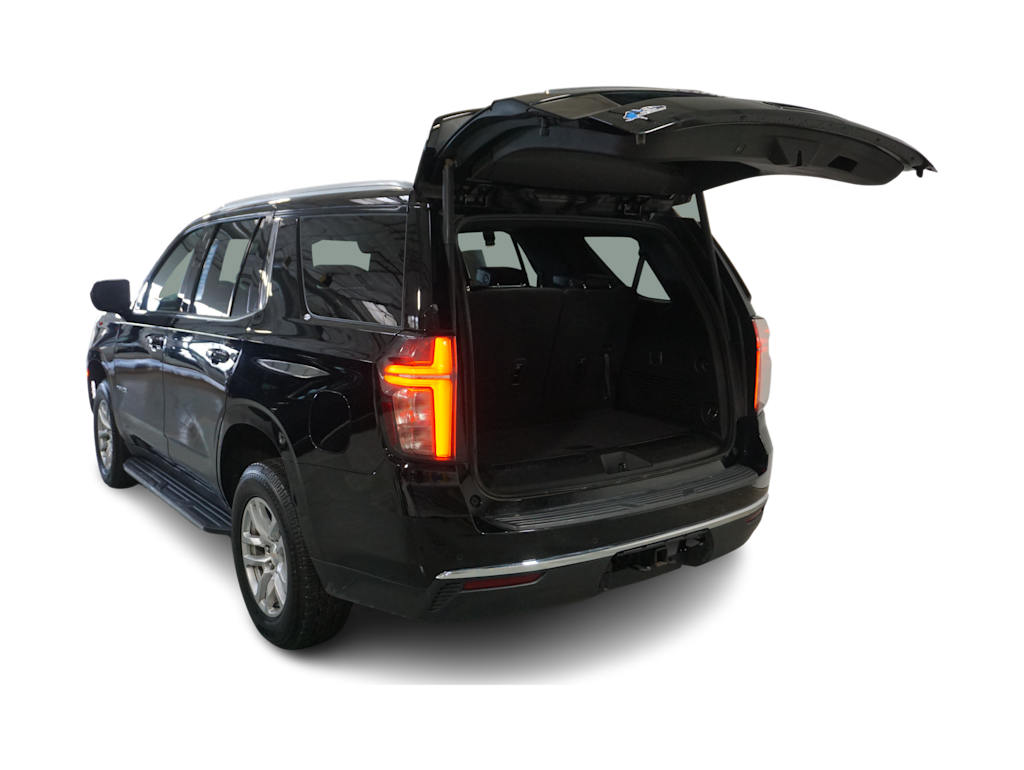 Thumbnail: 2023 Chevrolet Tahoe - 15