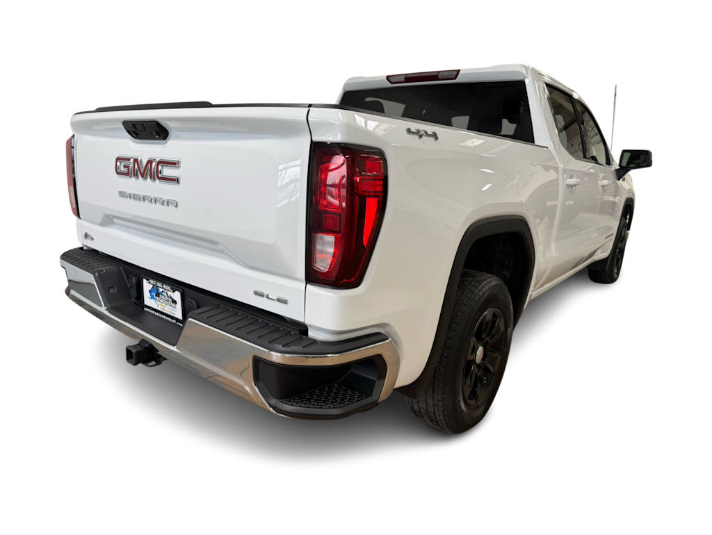 Thumbnail: 2023 GMC Sierra 1500 - 16