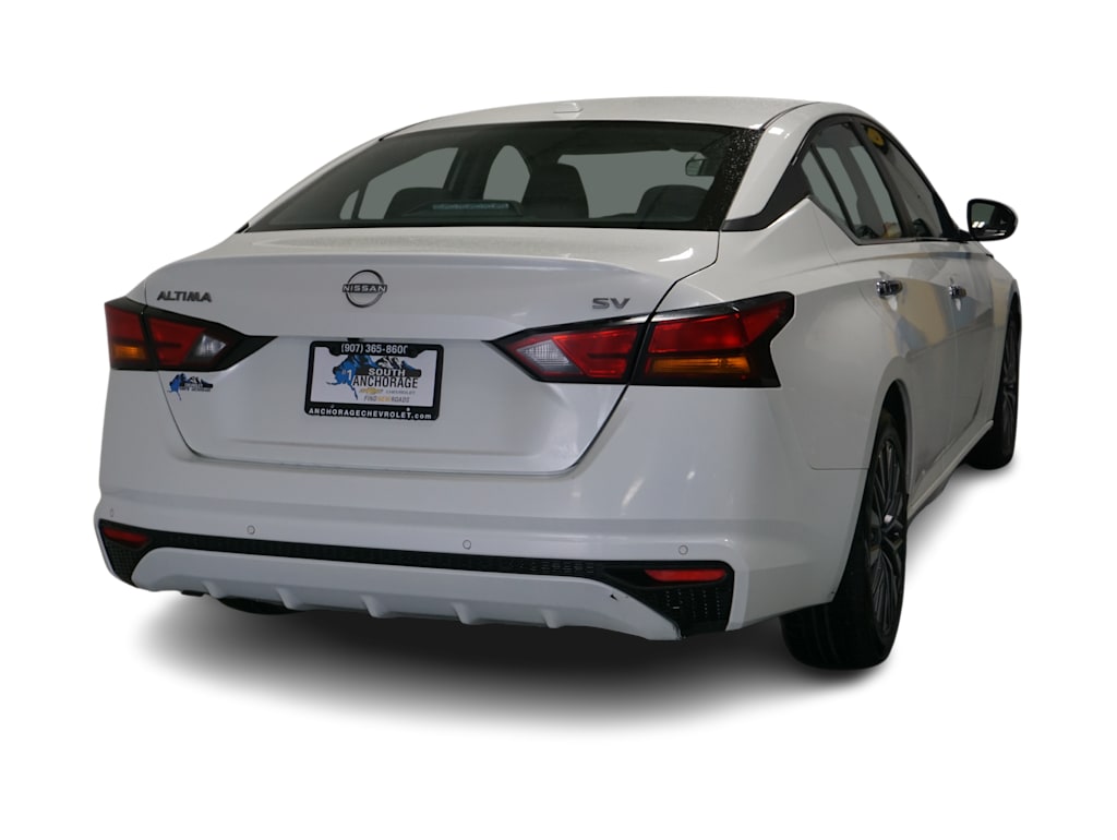 Thumbnail: 2023 Nissan Altima - 17