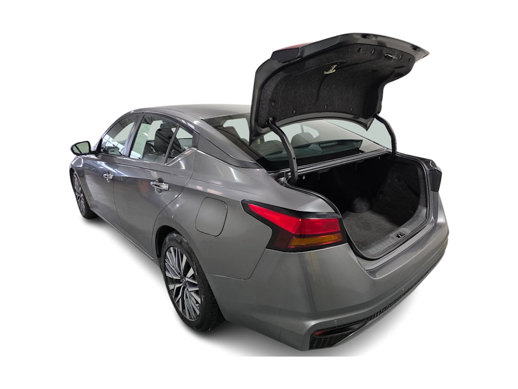 Thumbnail: 2023 Nissan Altima - 13