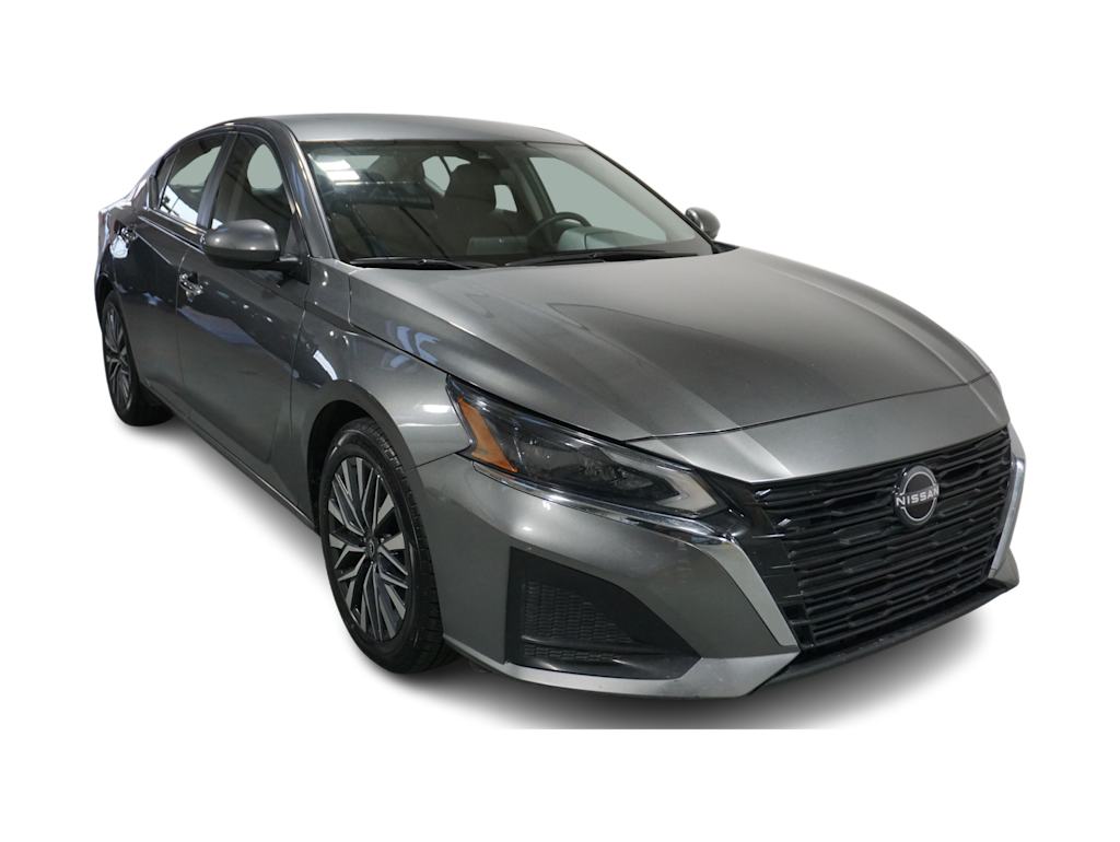 Thumbnail: 2023 Nissan Altima - 13