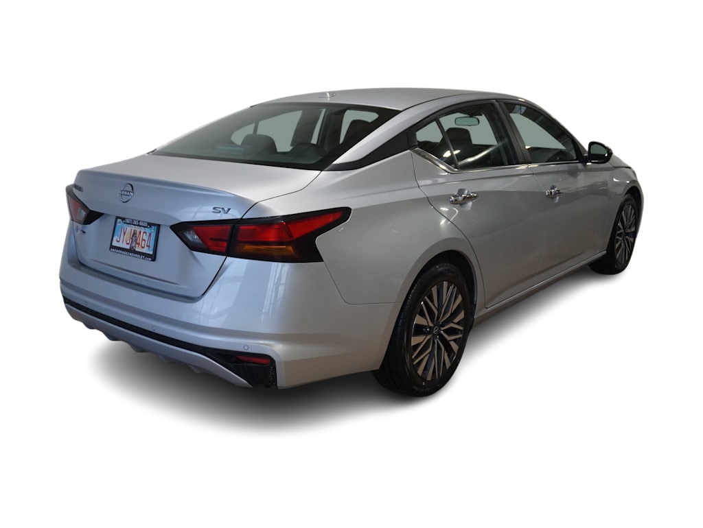 Thumbnail: 2024 Nissan Altima - 15