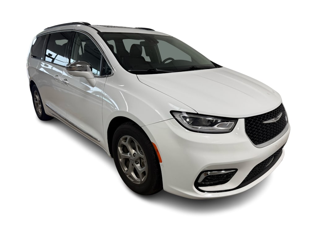 Thumbnail: 2022 Chrysler Pacifica - 13