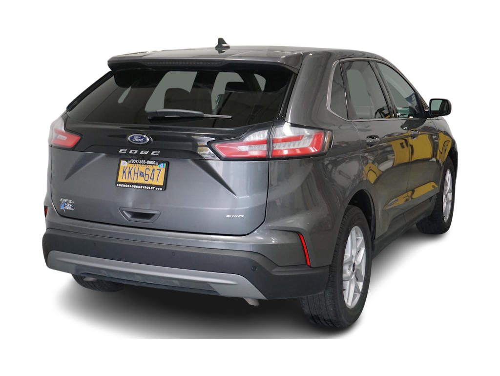 Thumbnail: 2023 Ford Edge - 17