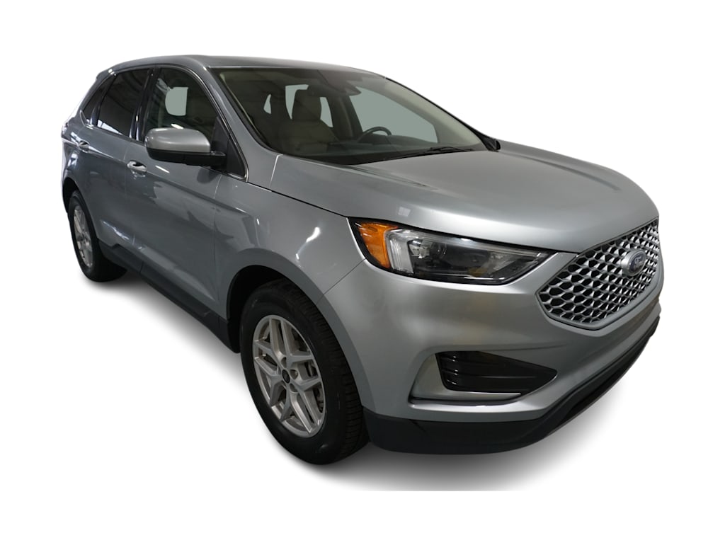 Thumbnail: 2023 Ford Edge - 12