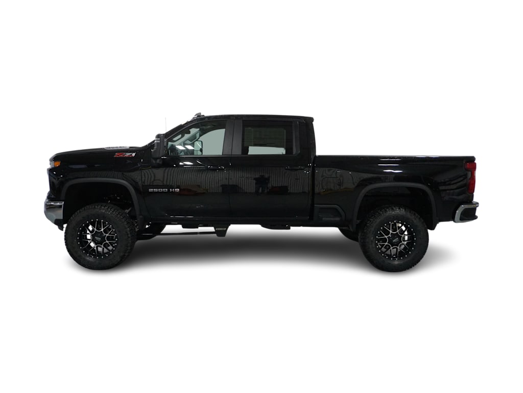 Thumbnail: 2025 Chevrolet Silverado 2500 - 3